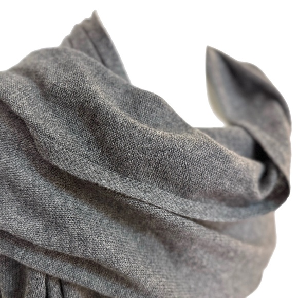 Lemon Oversized Wool–Cashmere Wrap – Heather Grey Shawl - Picture 3 of 10